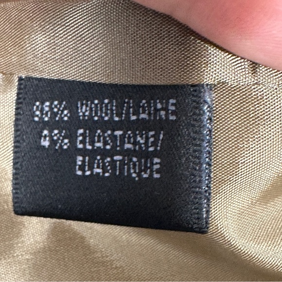 Lafayette 148 wool blend blazer, size 14, flip cuffs, brown, office, evening - Picture 7 of 9